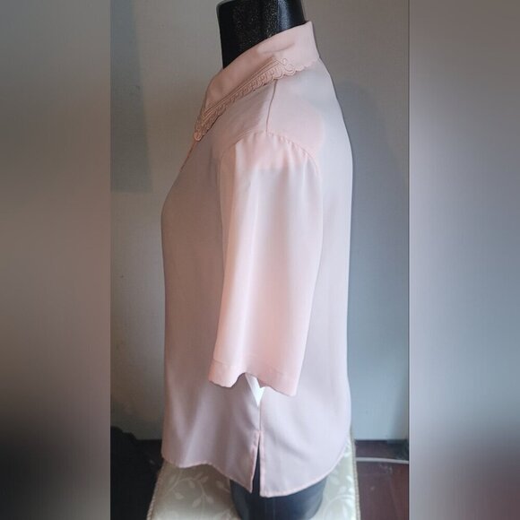 Vintage Script Pink Short Sleeve Blouse 8 - Picture 5 of 7